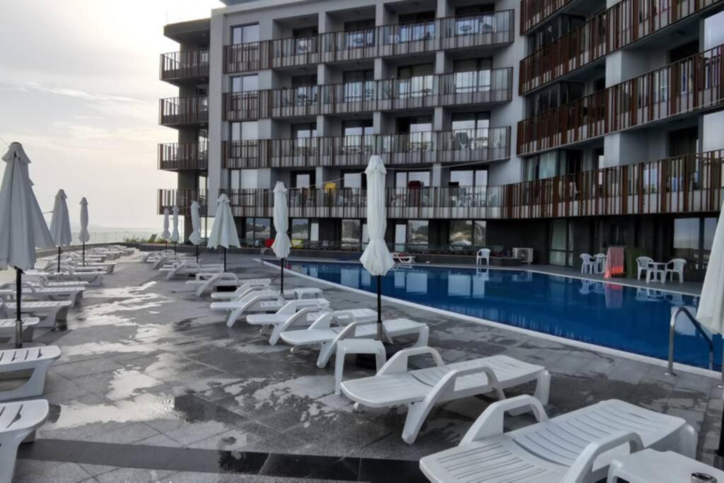 Апартамент У Моря В К-С Paradiso В Г. Несебър Apartment ภายนอก รูปภาพ